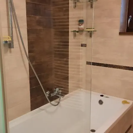 Aranypatak Apartmanhaz *